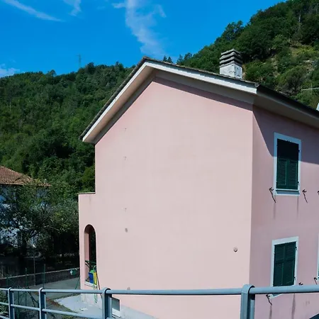 067 - Villetta Veronica, - 15 Minutes To Sea Holiday home *