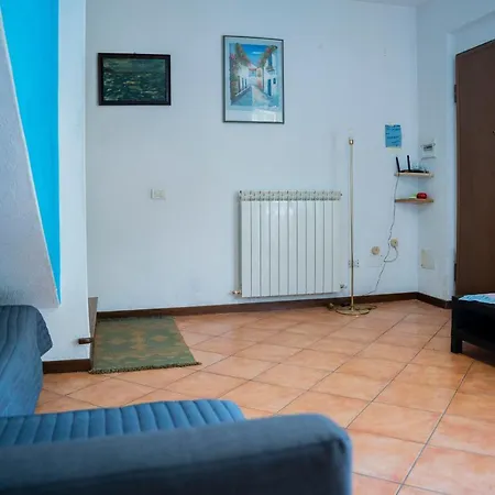 067 - Villetta Veronica, - 15 Minutes To Sea Holiday home *