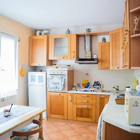 Holiday home 067 - Villetta Veronica, - 15 Minutes To Sea Borzonasca